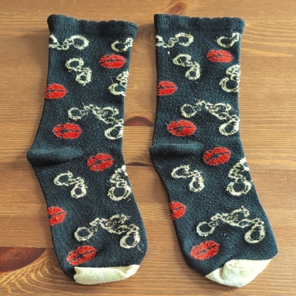 ⭐3/$15 Betsey Johnson Socks